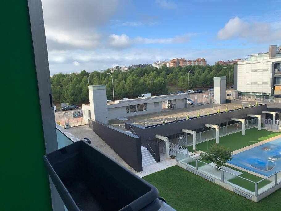 Espectacular Apartamento Con Piscina Y Garaje Madri Exterior foto